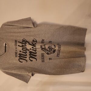 Mens collectors r shirt